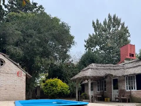 CHALET CON QUINCHO Y PILETA EN RANELAGH U$S 125.000.-