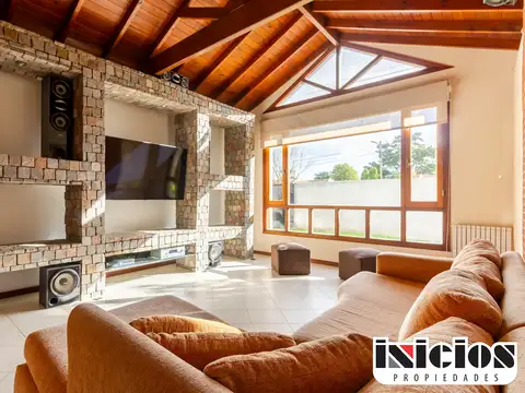 Casa en Venta al Oeste