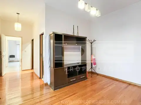 Casa en Venta en Carapachay, USD 330.000