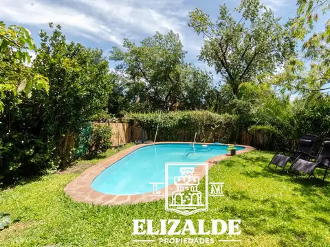 Casa 7 ambientes con 4 baños