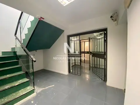 Local comercial sobre Roosevelt