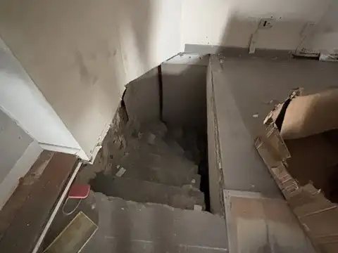 Local Comercial en El Corazon de Once! Tucuman y Azcuenaga