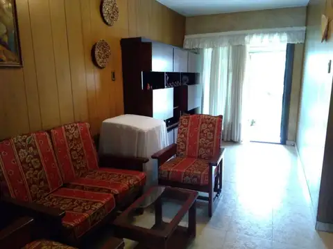 Terreno en Venta en Villa Luzuriaga, USD 129.900