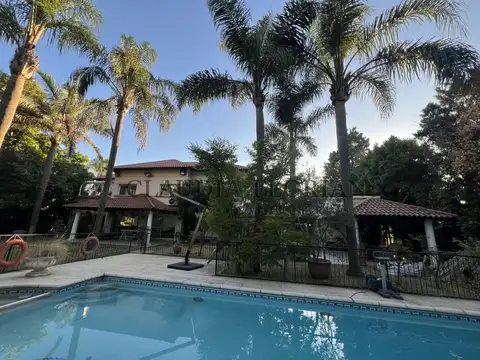 Casa en Alquiler Temporal en Bella Vista, USD 2.600