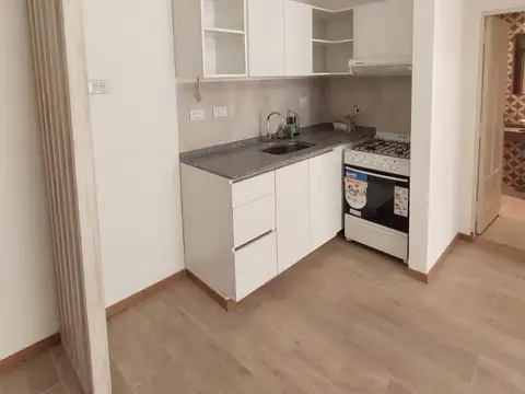 Depto Tipo Casa 2 ambientes con 1 baño