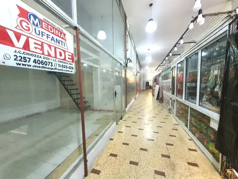 Local en Venta 55 años