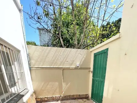 DIAGONAL 130 CASEROS 3200