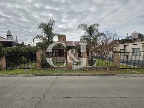 Villa del Lago, Villa Carlos Paz
