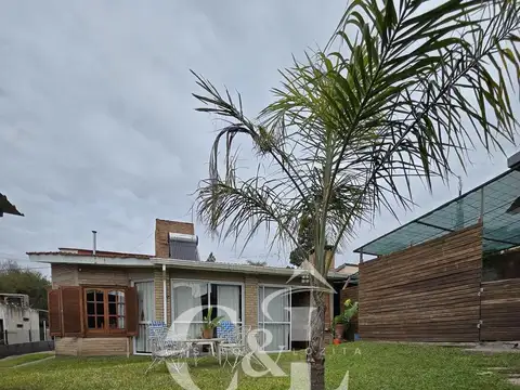 VENTA CASA 3 DORMITORIOS   DEPARTAMENTO MONOAMBIENTE EN B° VILLA DEL LAGO-CARLOS PAZ