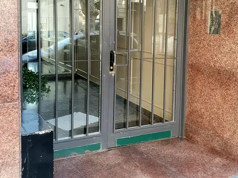 Yerbal 500, Piso 8/9