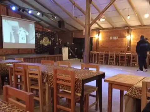 Hipolito Yrigoyen  al 2800 Alejandro Korn