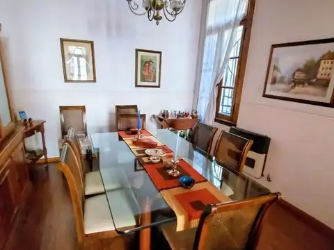 Casa en Venta en Parque Chacabuco, USD 360.000