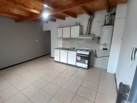 Depto Tipo Casa en Venta de 6 ambientes