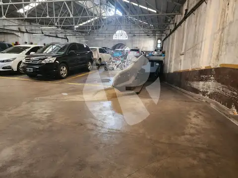 Cochera en  Venta  en Almagro