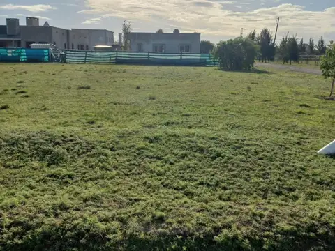 Terreno en venta - 717Mts2 - Club de Campo Santo Domingo, Presidente Perón