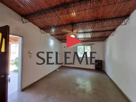 Casa 4 ambientes con 1 baño
