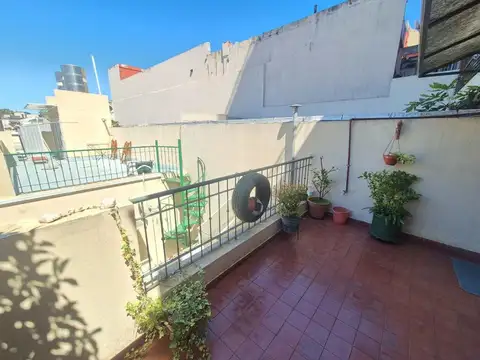 Depto Tipo Casa en Venta de 3 ambientes