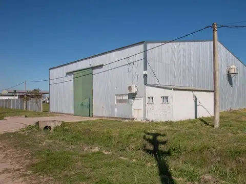 SE VENDEN GALPON EN EL DISTRITO IT