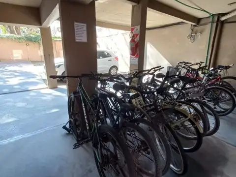 Cochera en Venta Fija