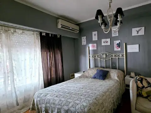 Casa cuatro dormitorios piscina venta Ituzaingo