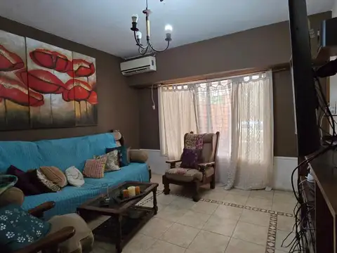 Gabriela Mistral 728