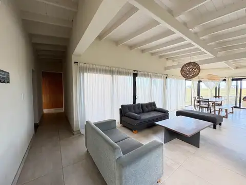 Casa en Venta en Miramar, USD 179.000