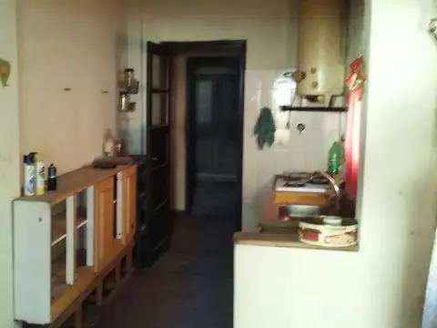 Casa venta REFCACIONAR  a 300 mts acceso Oeste y Gral. Paz