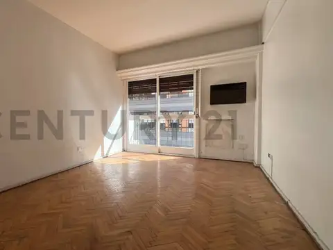 Amenabar 1800, Piso 0