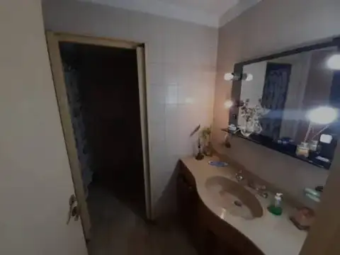 Casa 5 ambientes Apto uso comercial