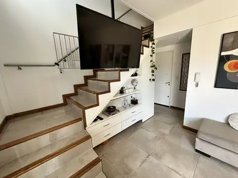 Depto Tipo Casa en Venta en Barrio San Pedro, USD 198.000