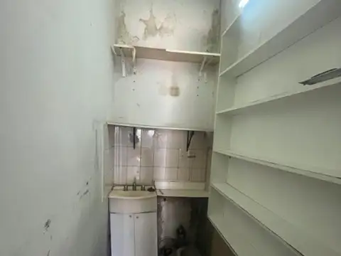 Local en Venta en Villa Dominico, USD 62.000