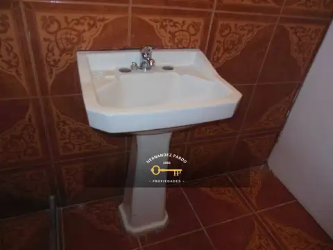 Casa en Alquiler al Este