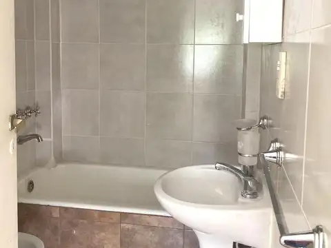 Departamento en Alquiler 50 años