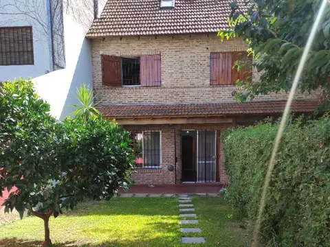 Casa en Alquiler en Villa Adelina, $ 1.600.000