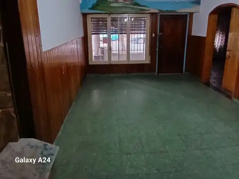 Depto Tipo Casa en Venta de 4 ambientes