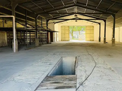 Galpon c/ oficina y depto