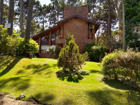 Casa en alquiler temporal en Pinamar Norte