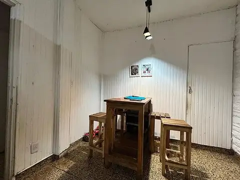 Casa 3 ambientes con 1 baño