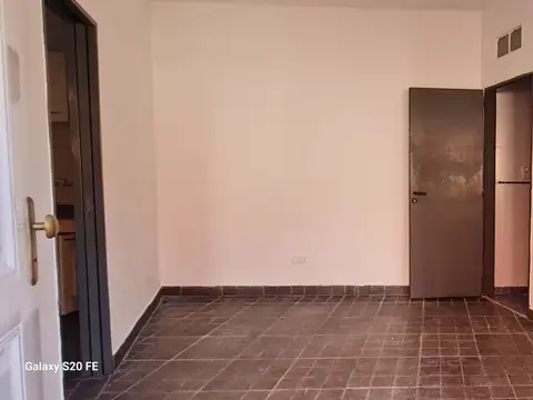 Depto Tipo Casa en Alquiler de 2 ambientes