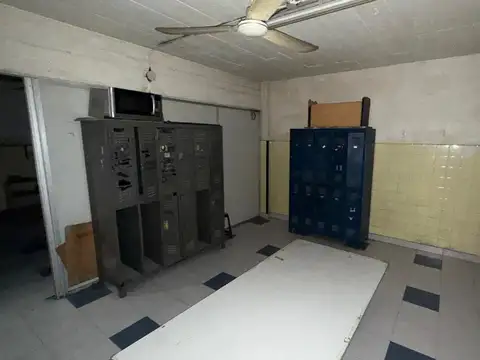 Establecimiento Industrial de 2000 m2 cub Mixtura 4