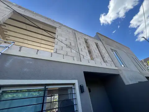 Depto Tipo Casa en Venta en Los Polvorines, USD 72.000