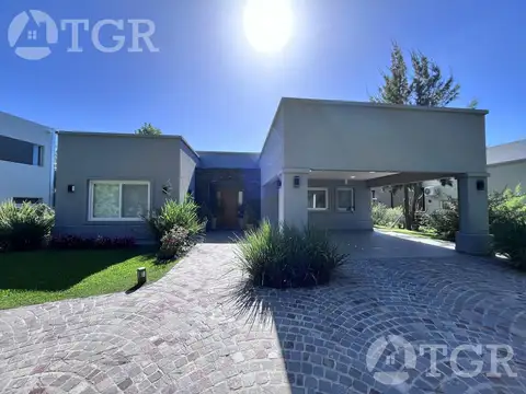 Club de Campo Miralagos