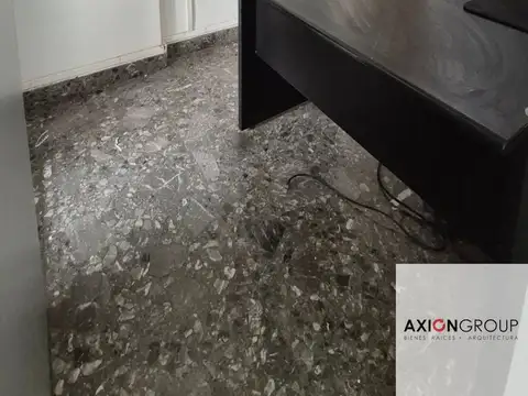 Oficina en Venta al Este