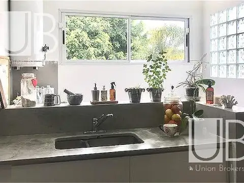 Depto Tipo Casa en Venta 4 años