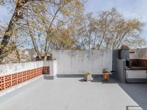 FLORESTA ,PH E/VENTA,3AMB,TERRAZA,LAVADERO, MBUBIC ESTADO