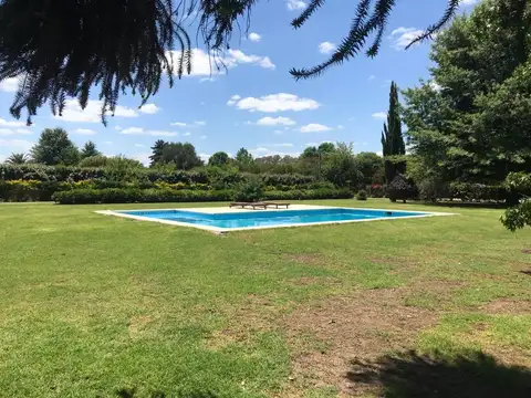 Casa en Venta en Lobos, USD 330.000