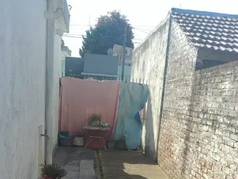 Casa en Venta en Moron Sur, USD 75.000