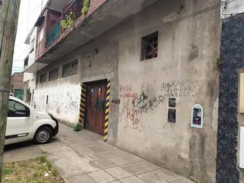 Galpon en Venta en Caseros, USD 105.000