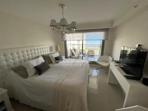 Departamento 4 ambientes con 4 baños