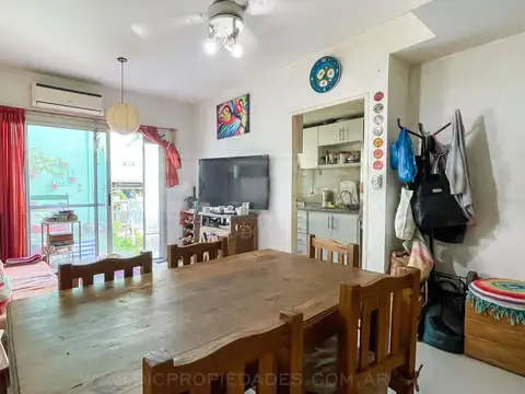 Depto Tipo Casa en Venta de 3 ambientes